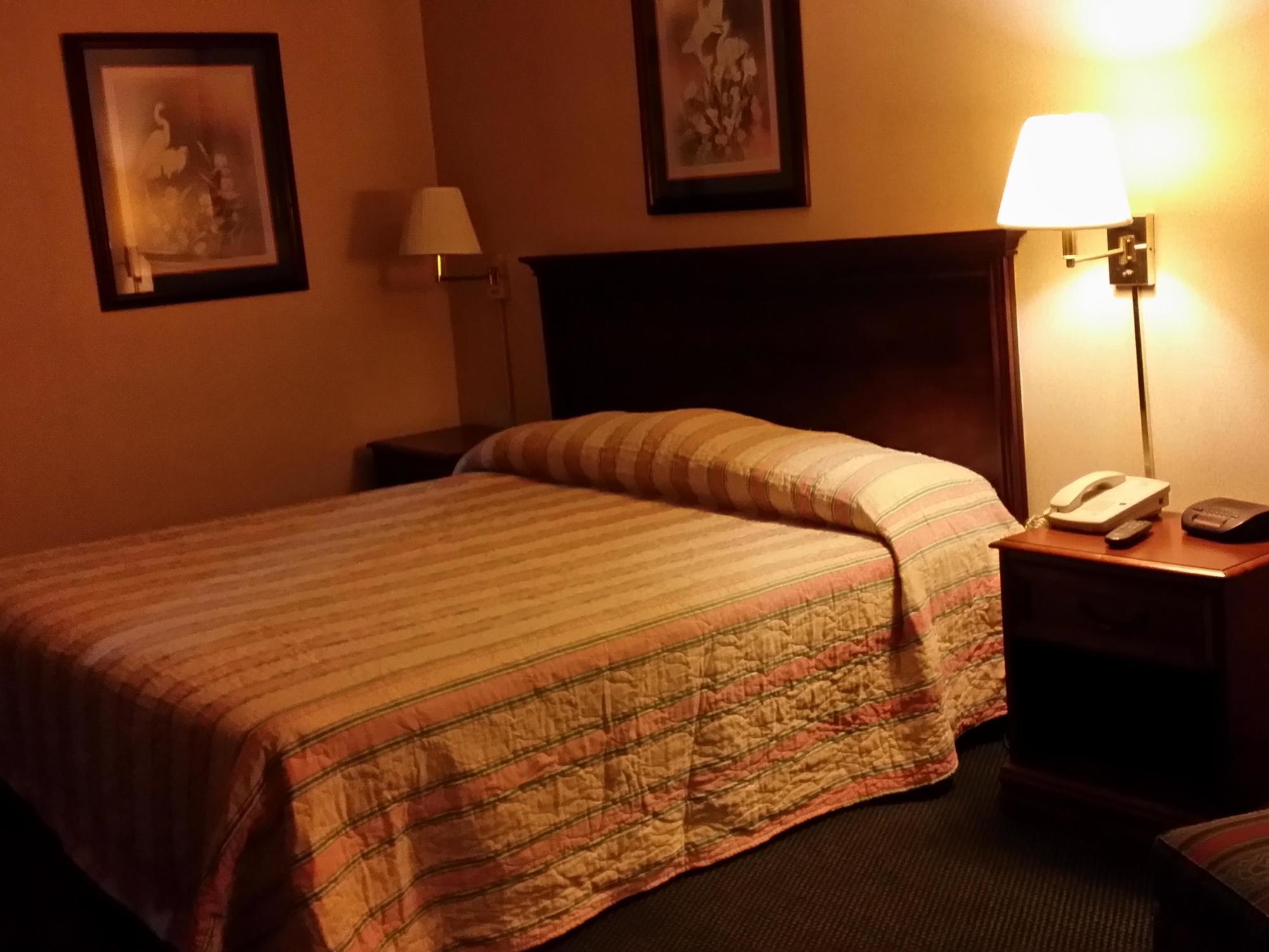 Magnuson Hotel 哈迪维尔 外观 照片